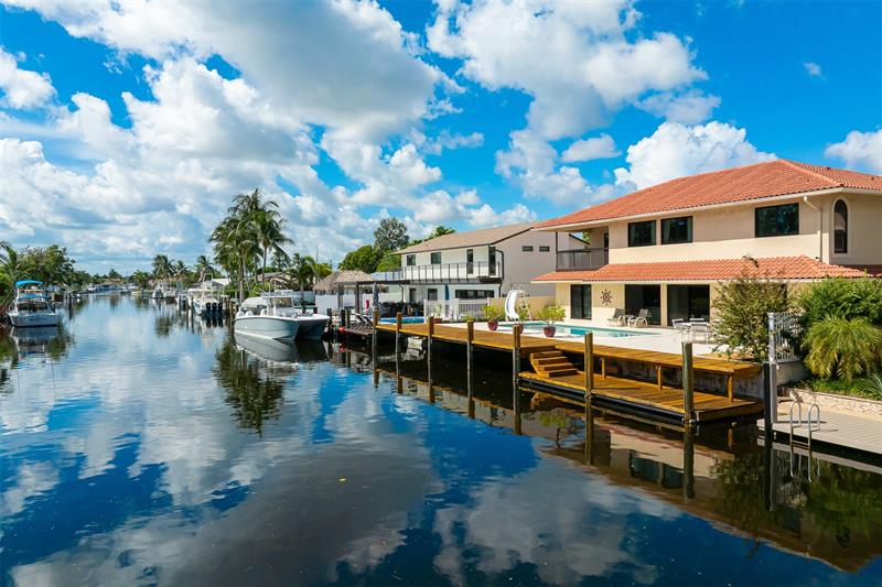 370 SE 13th Avenue Pompano Beach FL 33060