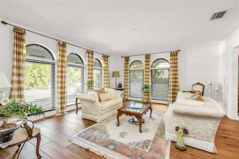 370 SE 13th Avenue Pompano Beach FL 33060