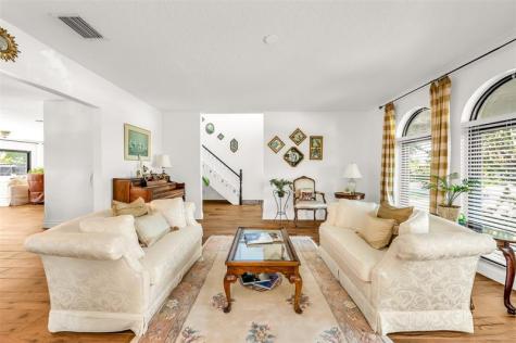 370 SE 13th Avenue Pompano Beach FL 33060