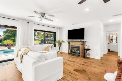 370 SE 13th Avenue Pompano Beach FL 33060