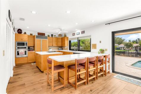 370 SE 13th Avenue Pompano Beach FL 33060
