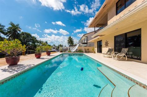 370 SE 13th Avenue Pompano Beach FL 33060