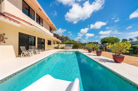 370 SE 13th Avenue Pompano Beach FL 33060
