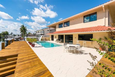 370 SE 13th Avenue Pompano Beach FL 33060