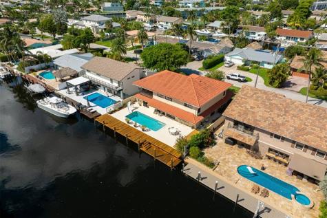 370 SE 13th Avenue Pompano Beach FL 33060