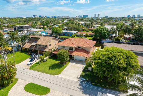 370 SE 13th Avenue Pompano Beach FL 33060