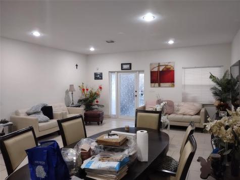 4819 SW 21st Street West Park FL 33023