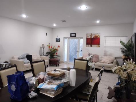4819 SW 21st Street West Park FL 33023