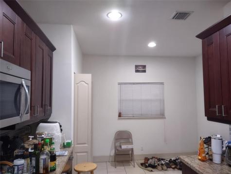 4819 SW 21st Street West Park FL 33023