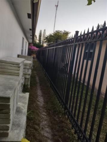 4819 SW 21st Street West Park FL 33023