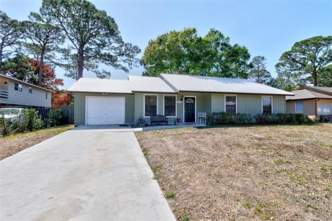 7105 Coquina Avenue Fort Pierce FL 34951