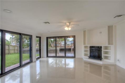 2493 Andros Lane Fort Lauderdale FL 33312