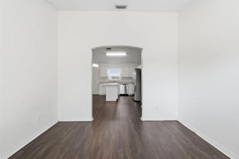 581 NW Goldcoast Avenue Port St Lucie FL 34983