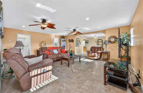 4420 Us Highway 441 Okeechobee FL 34974