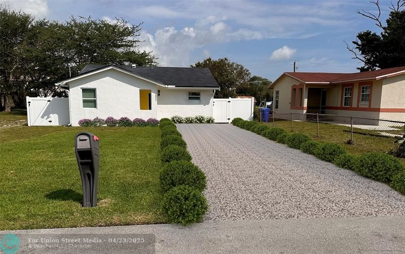 1021 NW 5th Court Fort Lauderdale FL 33311