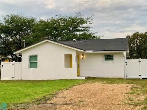 1021 NW 5th Court Fort Lauderdale FL 33311