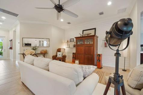 235 11TH Square Vero Beach FL 32962