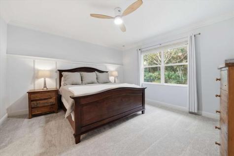 235 11TH Square Vero Beach FL 32962