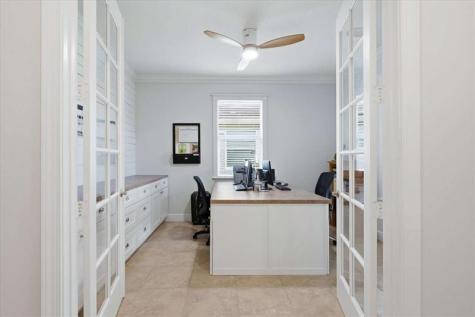235 11TH Square Vero Beach FL 32962