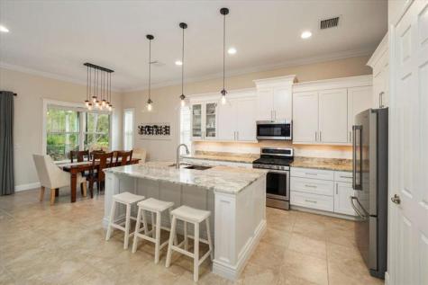 235 11TH Square Vero Beach FL 32962