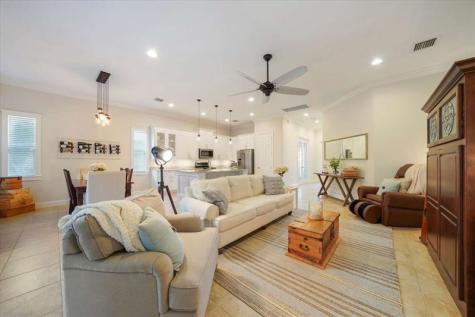 235 11TH Square Vero Beach FL 32962