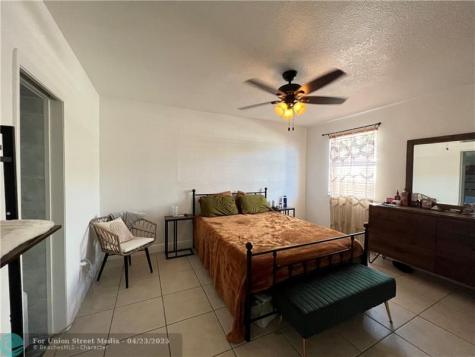 225 E 41st Street Hialeah FL 33013
