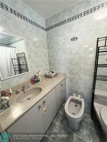 225 E 41st Street Hialeah FL 33013