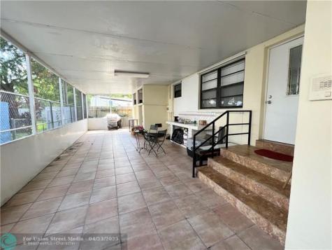225 E 41st Street Hialeah FL 33013