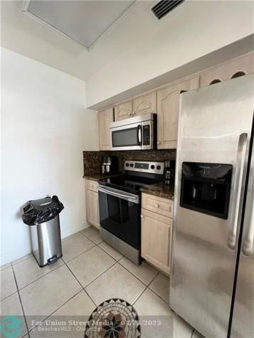 225 E 41st Street Hialeah FL 33013