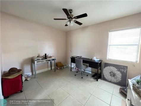 225 E 41st Street Hialeah FL 33013