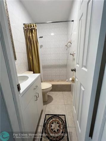 225 E 41st Street Hialeah FL 33013