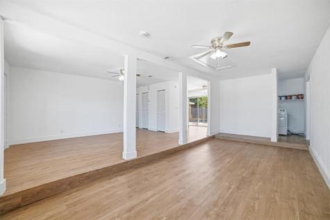 630 SW 81st Terrace North Lauderdale FL 33068