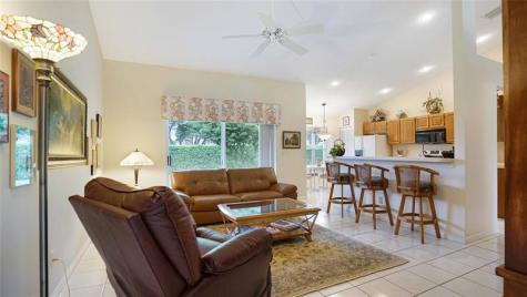 3099 Perriwinkle Circle Davie FL 33328