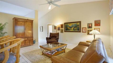 3099 Perriwinkle Circle Davie FL 33328
