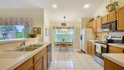 3099 Perriwinkle Circle Davie FL 33328