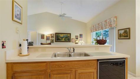 3099 Perriwinkle Circle Davie FL 33328