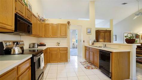 3099 Perriwinkle Circle Davie FL 33328