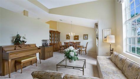 3099 Perriwinkle Circle Davie FL 33328