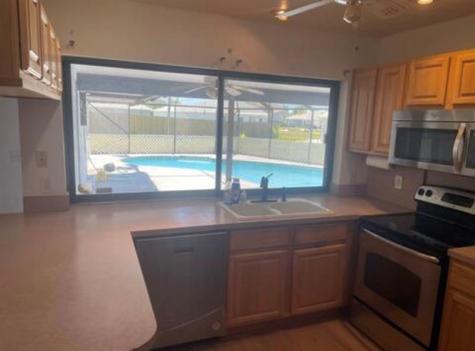1985 SE Dupont Street Port St Lucie FL 34952