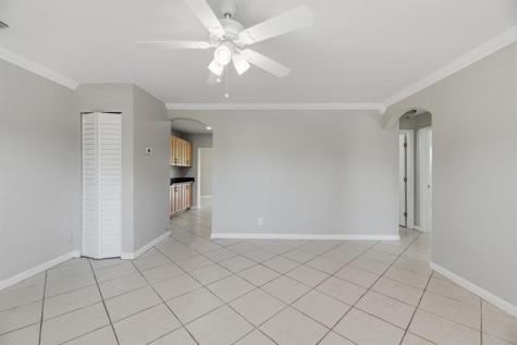 1520 SW 68th Way North Lauderdale FL 33068