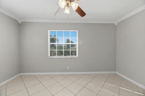 1520 SW 68th Way North Lauderdale FL 33068