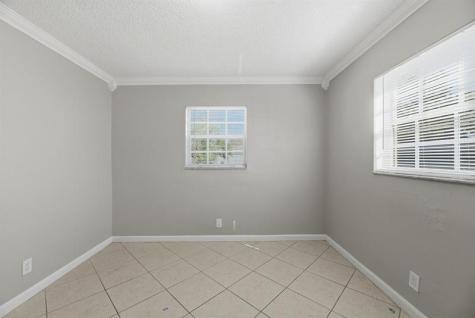 1520 SW 68th Way North Lauderdale FL 33068