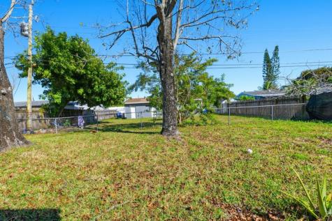 1520 SW 68th Way North Lauderdale FL 33068