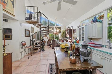 2525 NE 21st Court Fort Lauderdale FL 33305