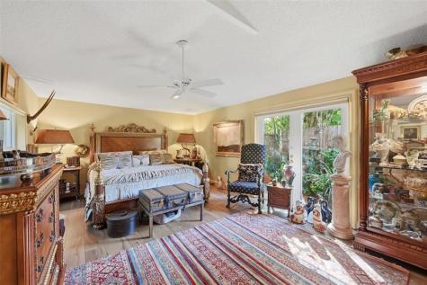 2525 NE 21st Court Fort Lauderdale FL 33305