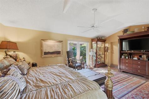 2525 NE 21st Court Fort Lauderdale FL 33305