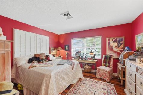 2525 NE 21st Court Fort Lauderdale FL 33305