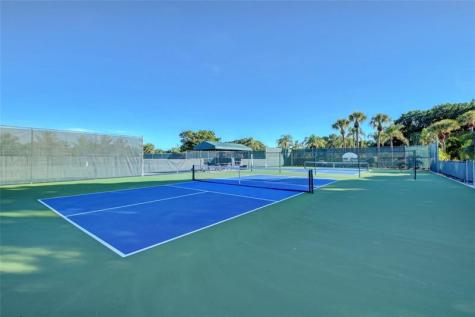10182 Boca Woods Lane Boca Raton FL 33428