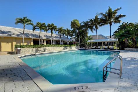 10182 Boca Woods Lane Boca Raton FL 33428