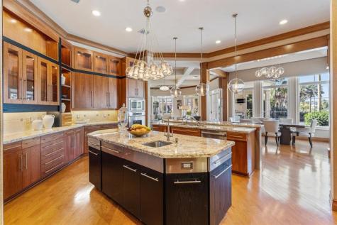 369 Sweet Bay Avenue Plantation FL 33324